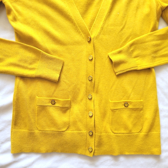 Banana Republic Golden Yellow Knit Cardigan Sweater size S - Picture 11 of 13